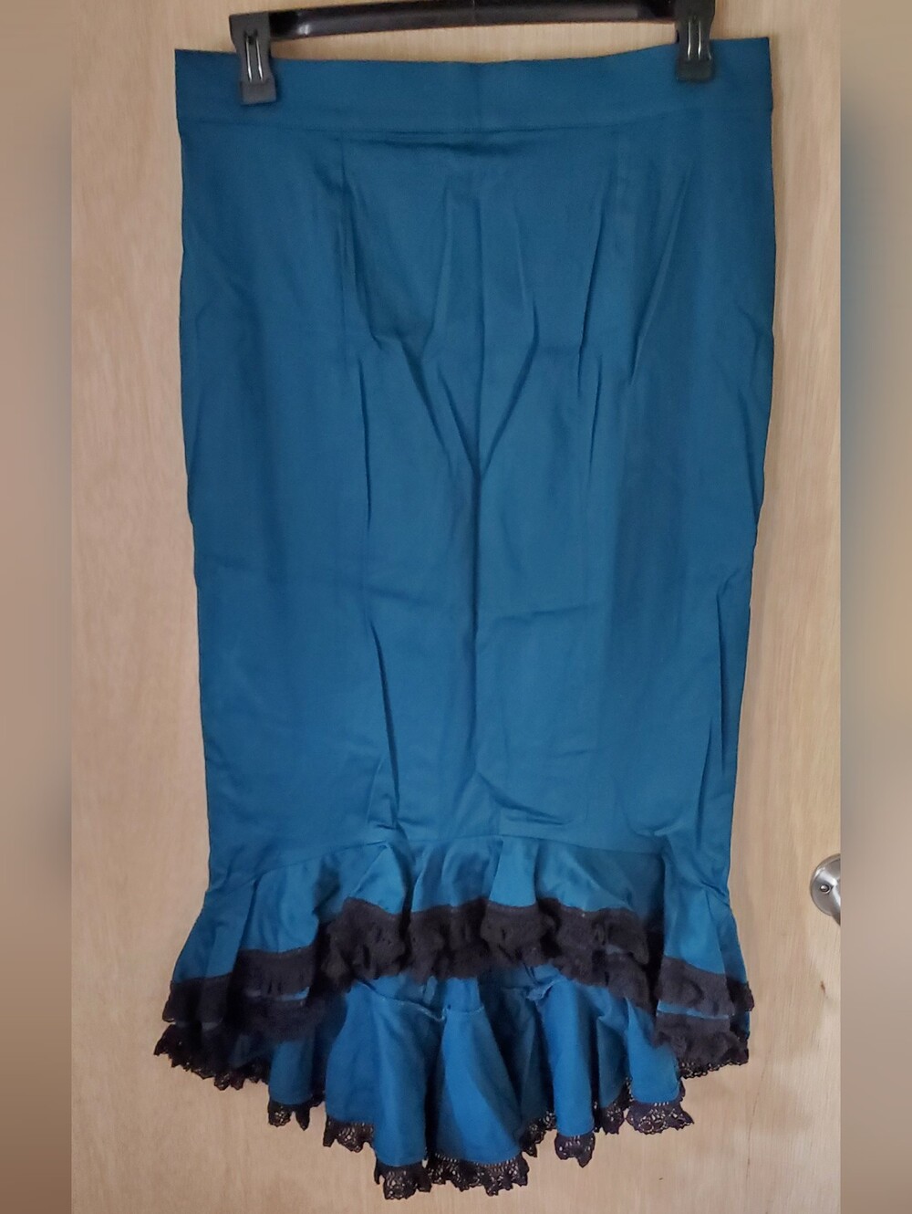 Deadly Dames By Micheline Pitt Flamenco Mermaid Skirt in teal, Size 2X NWT